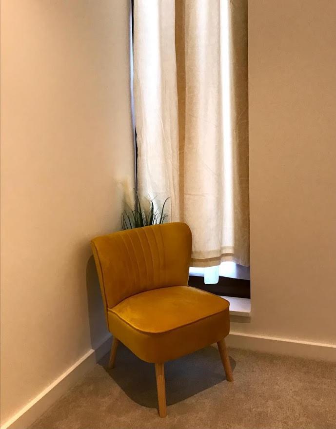 فندق Maplewood Luxurious One-Bed Flat With Free Parking St Albans المظهر الخارجي الصورة
