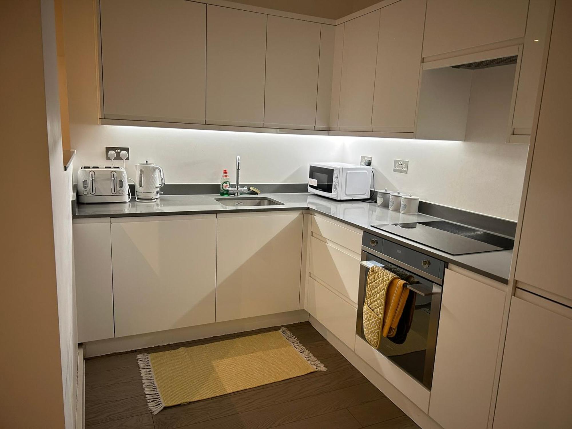 فندق Maplewood Luxurious One-Bed Flat With Free Parking St Albans المظهر الخارجي الصورة