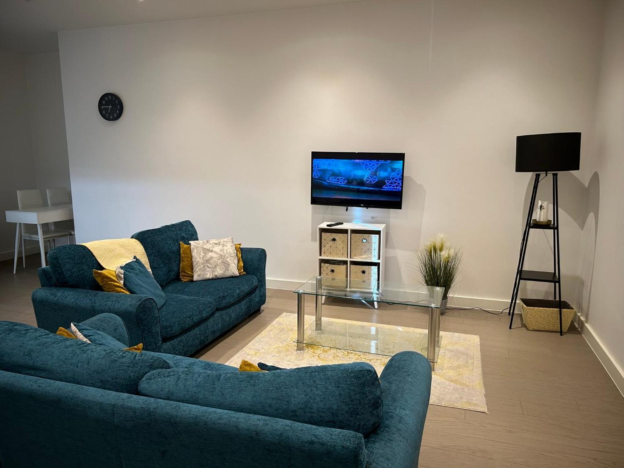 فندق Maplewood Luxurious One-Bed Flat With Free Parking St Albans المظهر الخارجي الصورة